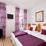 Viator Hotel *